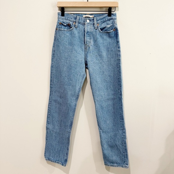 LEVI’S 501 Premium Wedgie Straight Jeans Size 25 - Picture 2 of 14